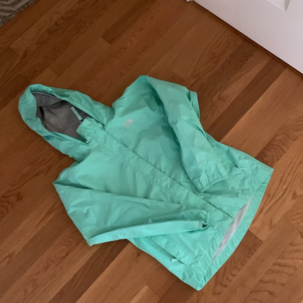 Northface windbreaker, mint green, girls 10-12. - Picture 11 of 14